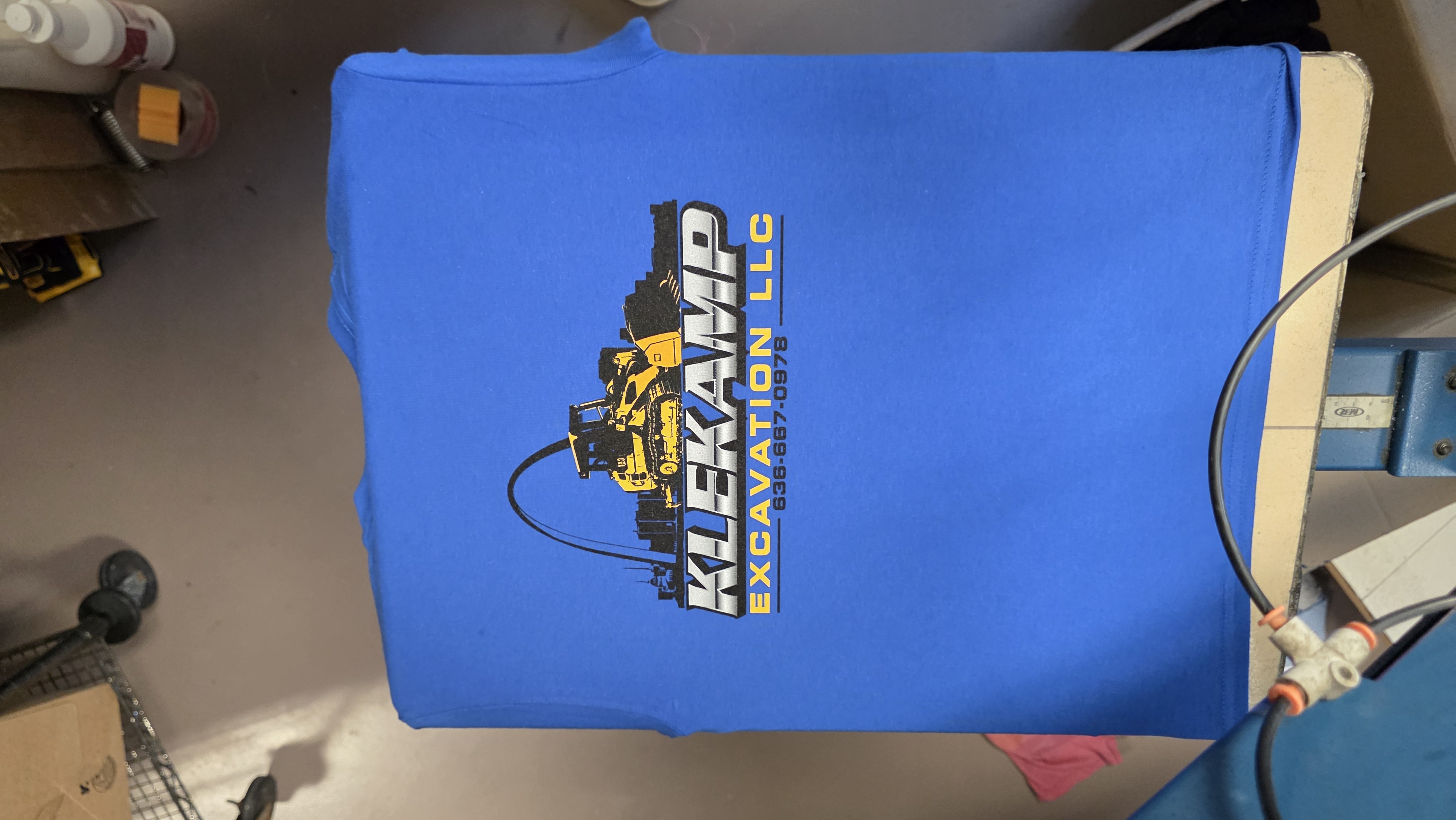 River and Rail Tavern tee